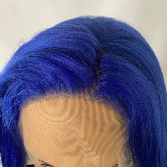 Gorgeous 28” Royal Blue 13x2.5 Versatile Lace Front Premium Fiber Wig - Picture 4 of 13